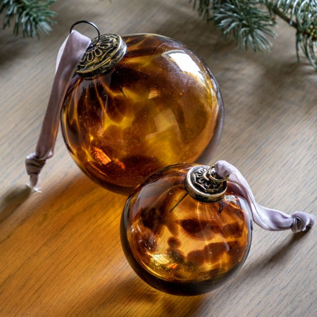 Mabel Set of 6 Baubles in Amber