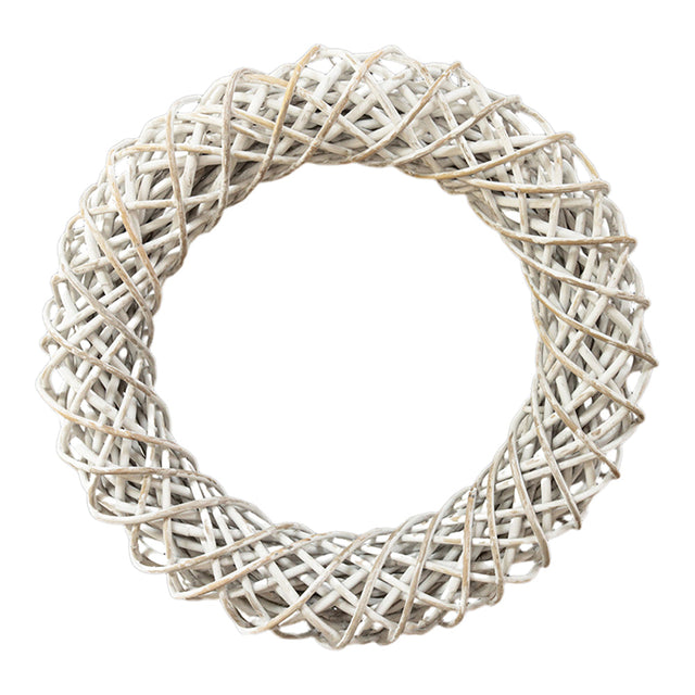 Ivyline Large Rattan Wreath in White (2)