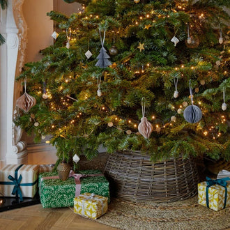 Ivyline Wicker Round Tree Skirt in Natural