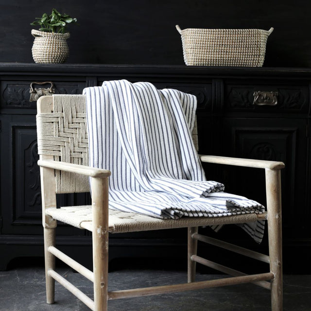 Hikari Cotton Stripe Throw in Blue & White (2)