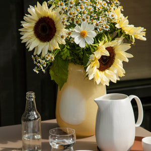 Ada Dot Vase in Yellow