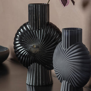 Stella Large Vase in Black